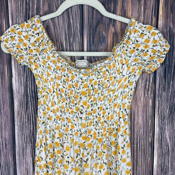 Urban Outfitters Floral Dress- Medium - Picture 2 of 11